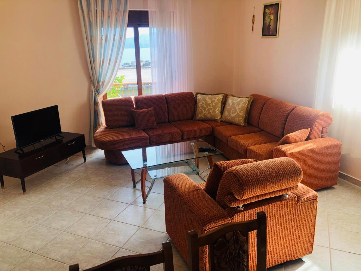 Comfort Guest Rooms Vila Hm Σαράντα Εξωτερικό φωτογραφία
