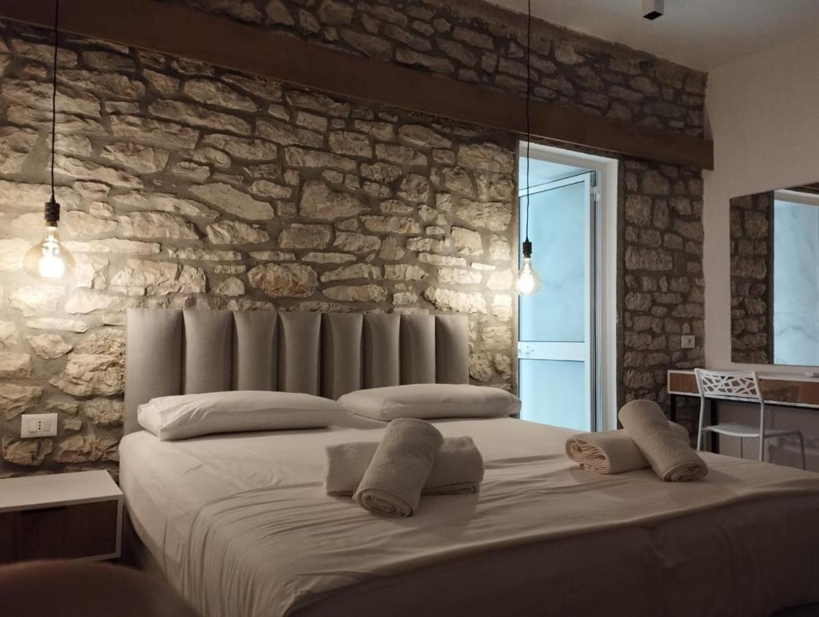 Comfort Guest Rooms Vila Hm Σαράντα Εξωτερικό φωτογραφία