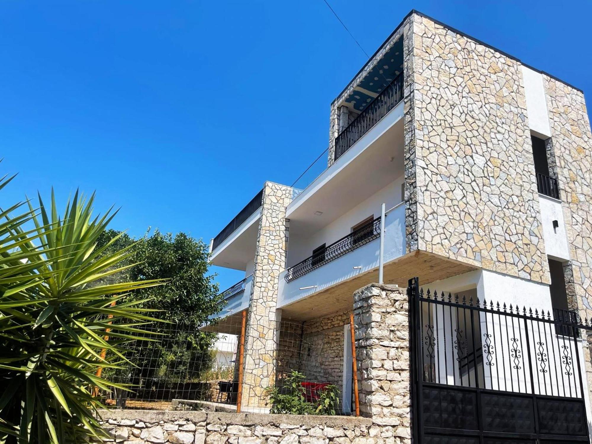 Comfort Guest Rooms Vila Hm Σαράντα Εξωτερικό φωτογραφία