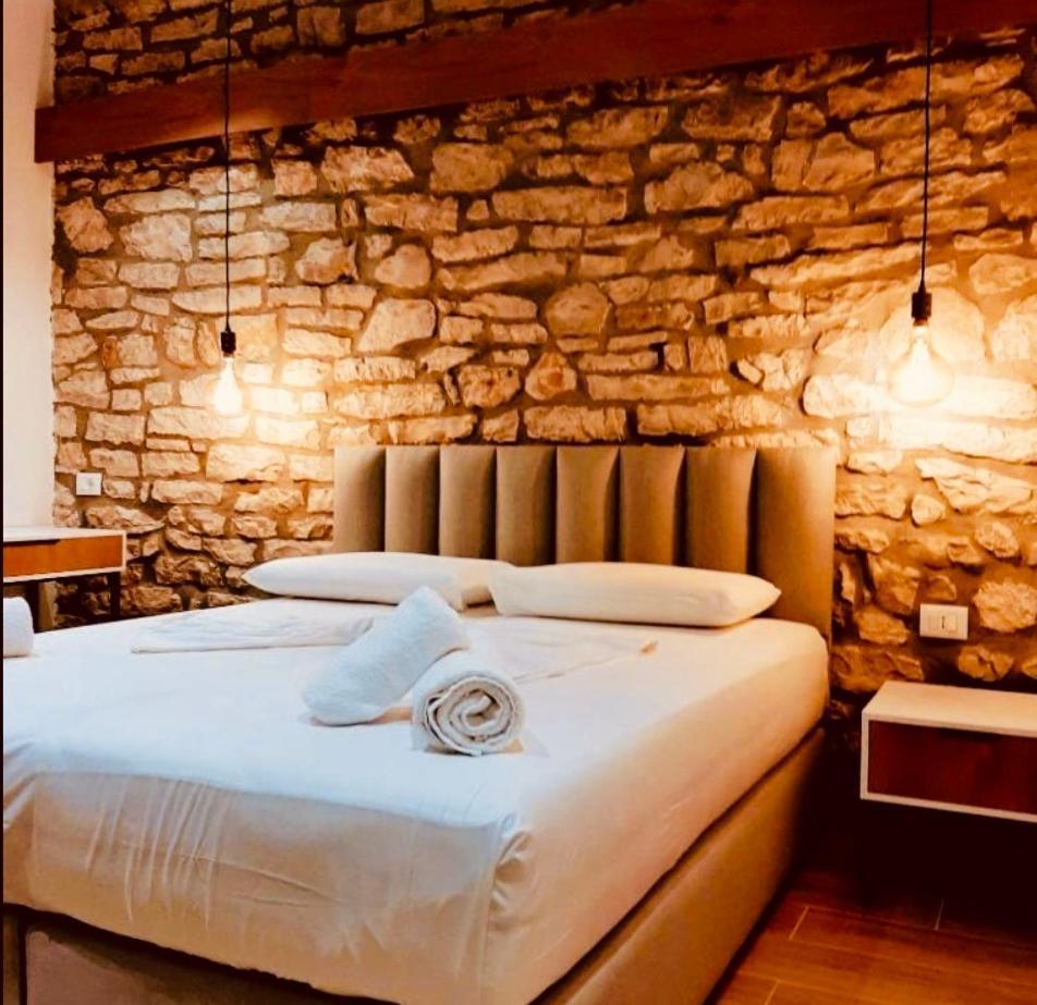 Comfort Guest Rooms Vila Hm Σαράντα Εξωτερικό φωτογραφία