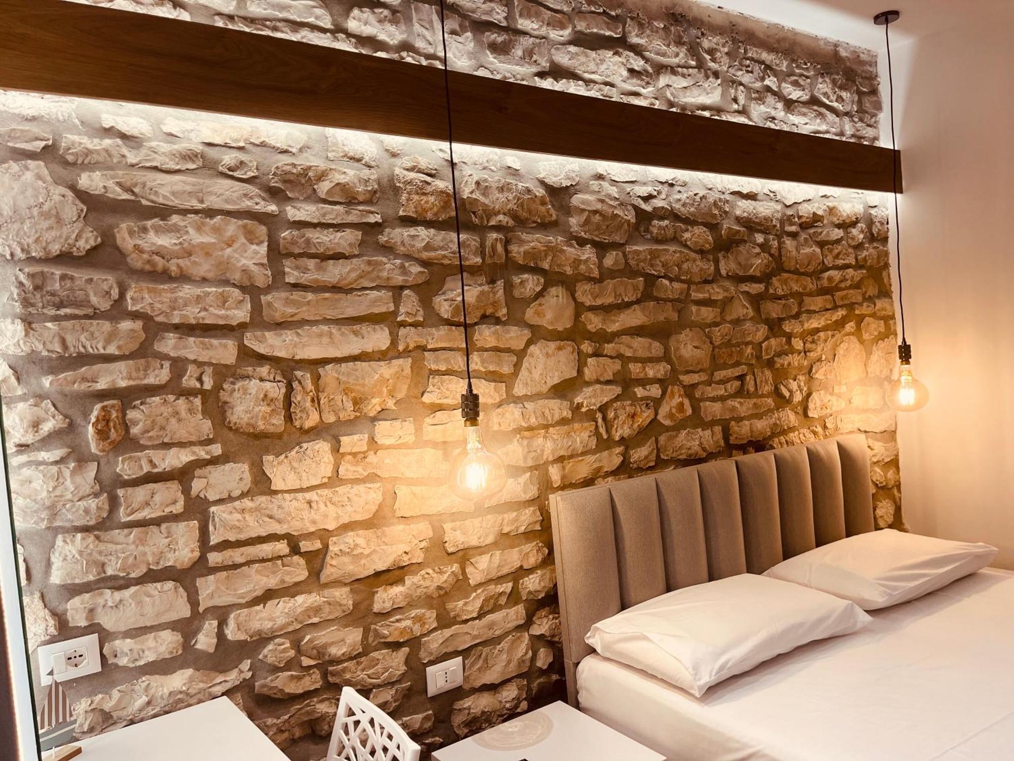 Comfort Guest Rooms Vila Hm Σαράντα Εξωτερικό φωτογραφία